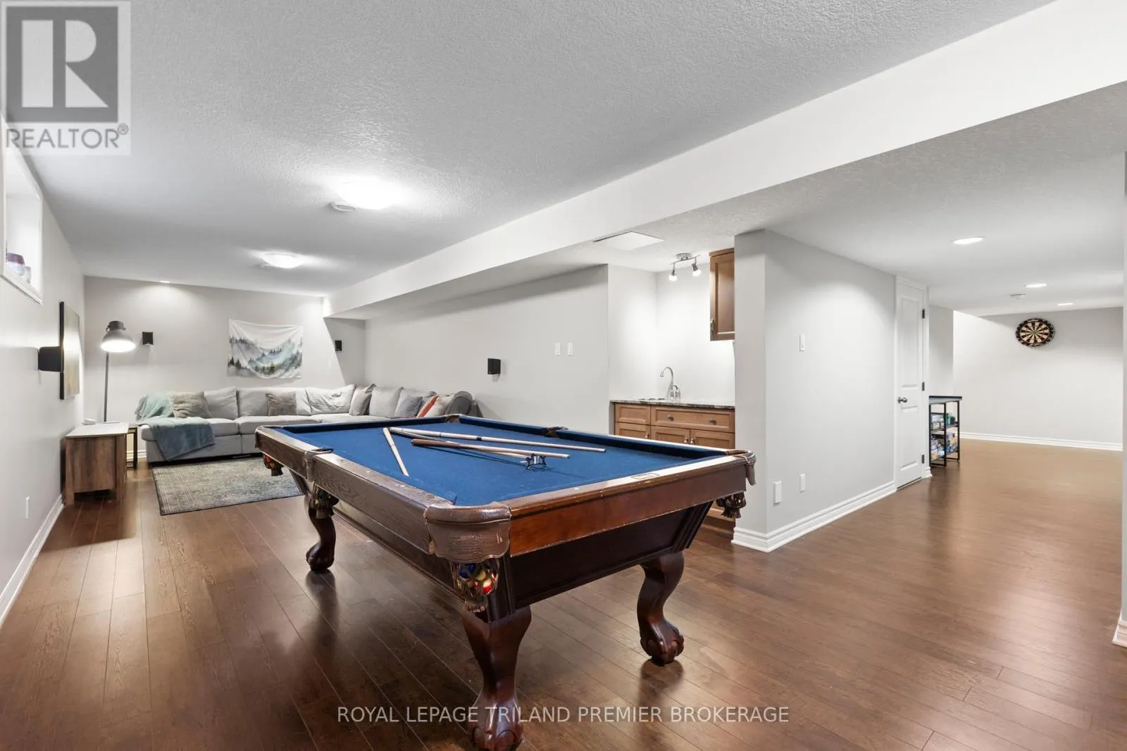 13 KANTOR COURT