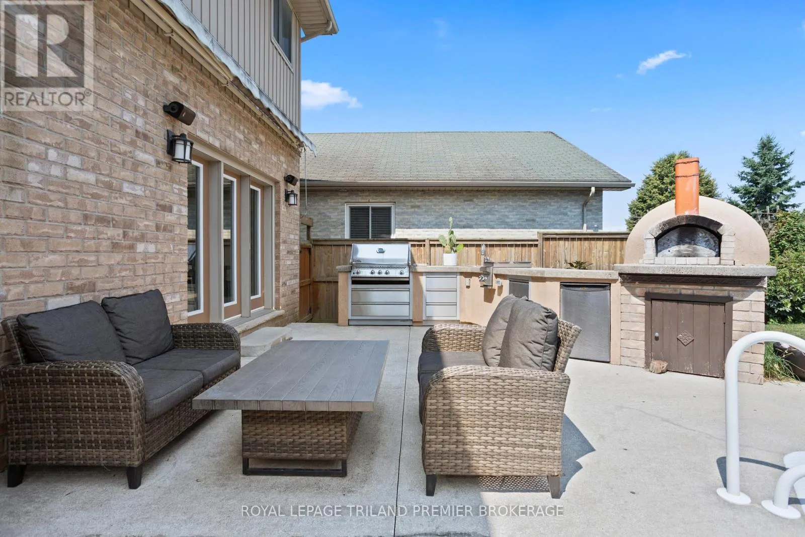 13 KANTOR COURT