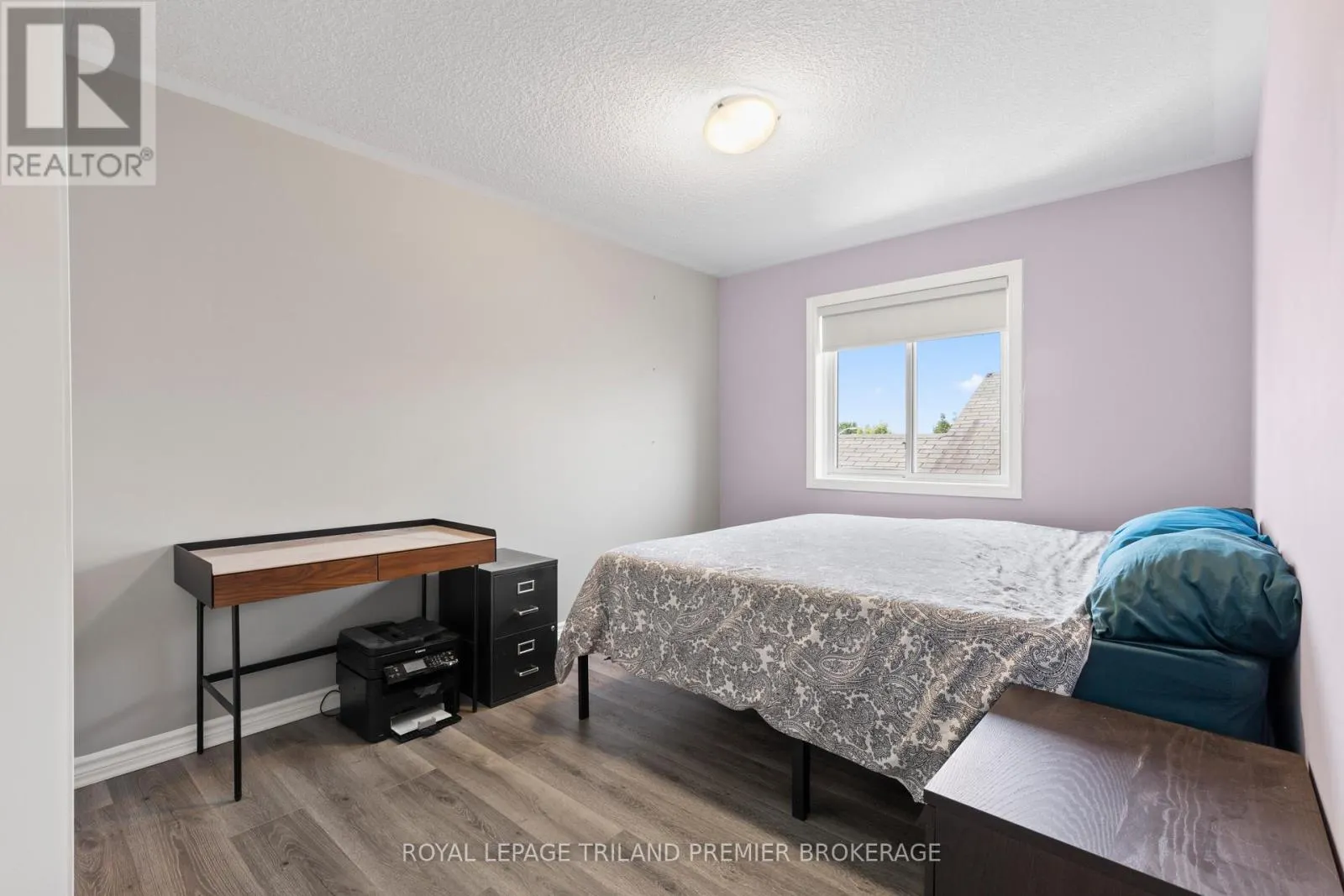 13 KANTOR COURT