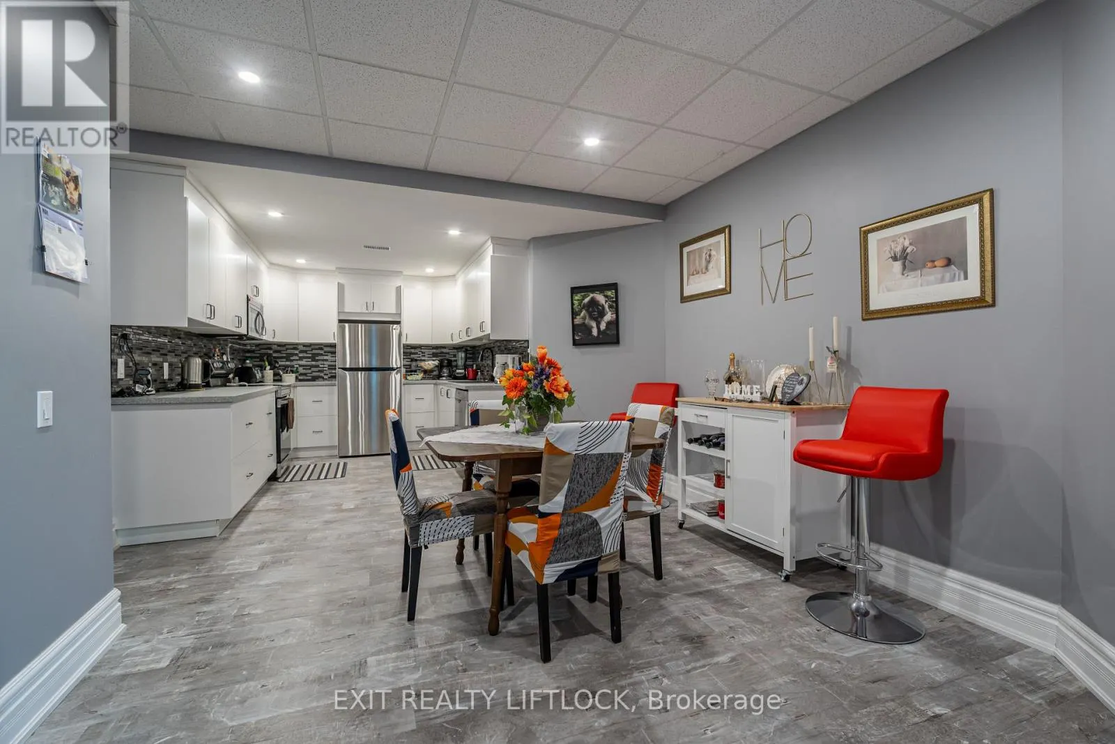 399 LAKESHORE ROAD