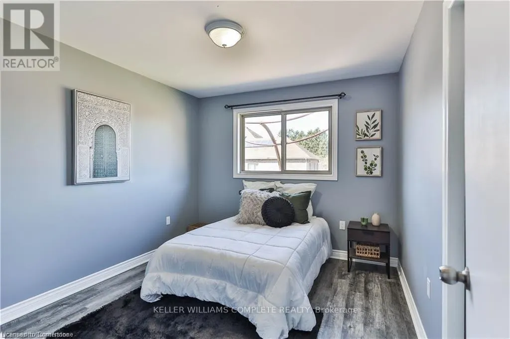 98 THOMAS AVENUE