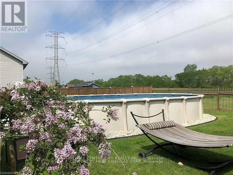 79 DONKER DRIVE