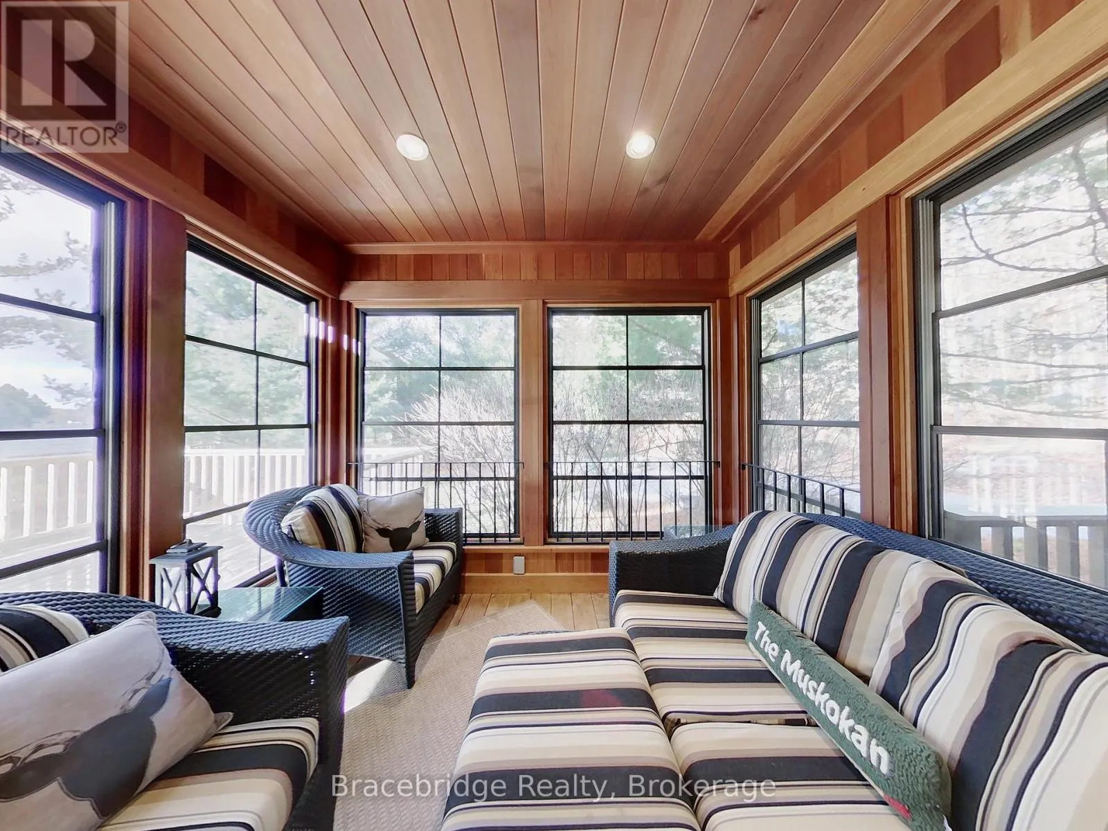 CARLING 2 W5 - 3876 MUSKOKA ROAD 118 ROAD W