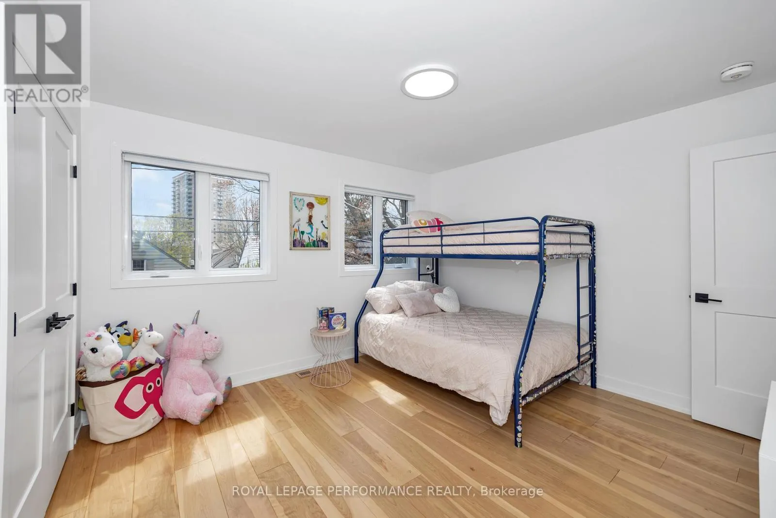 80 DAGMAR AVENUE