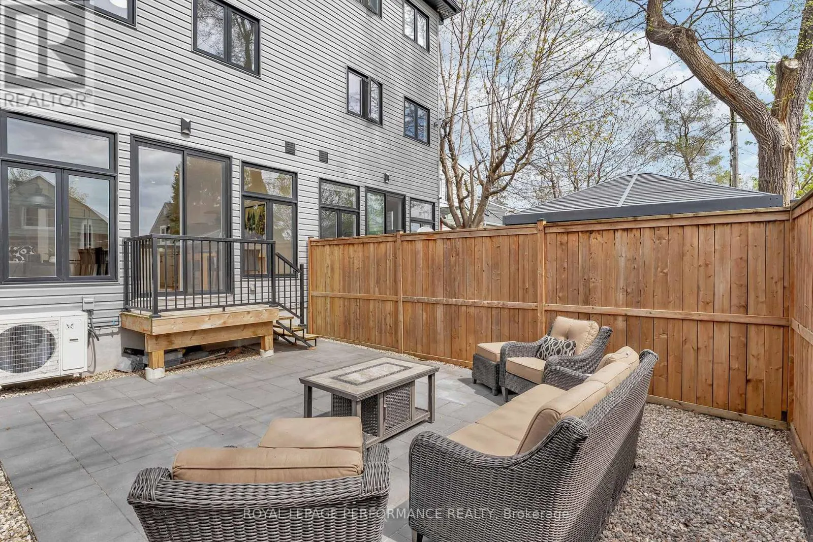 80 DAGMAR AVENUE