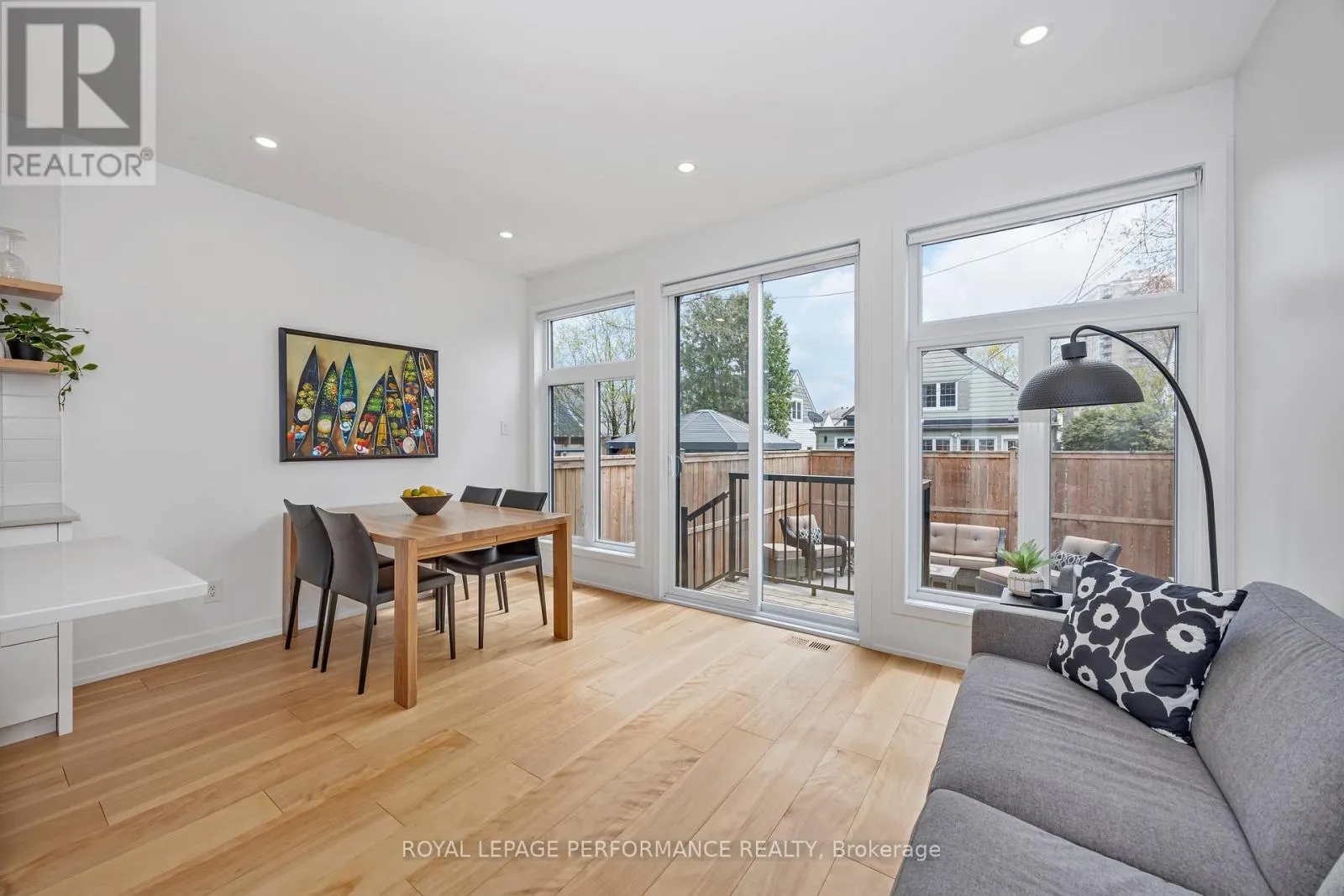 80 DAGMAR AVENUE