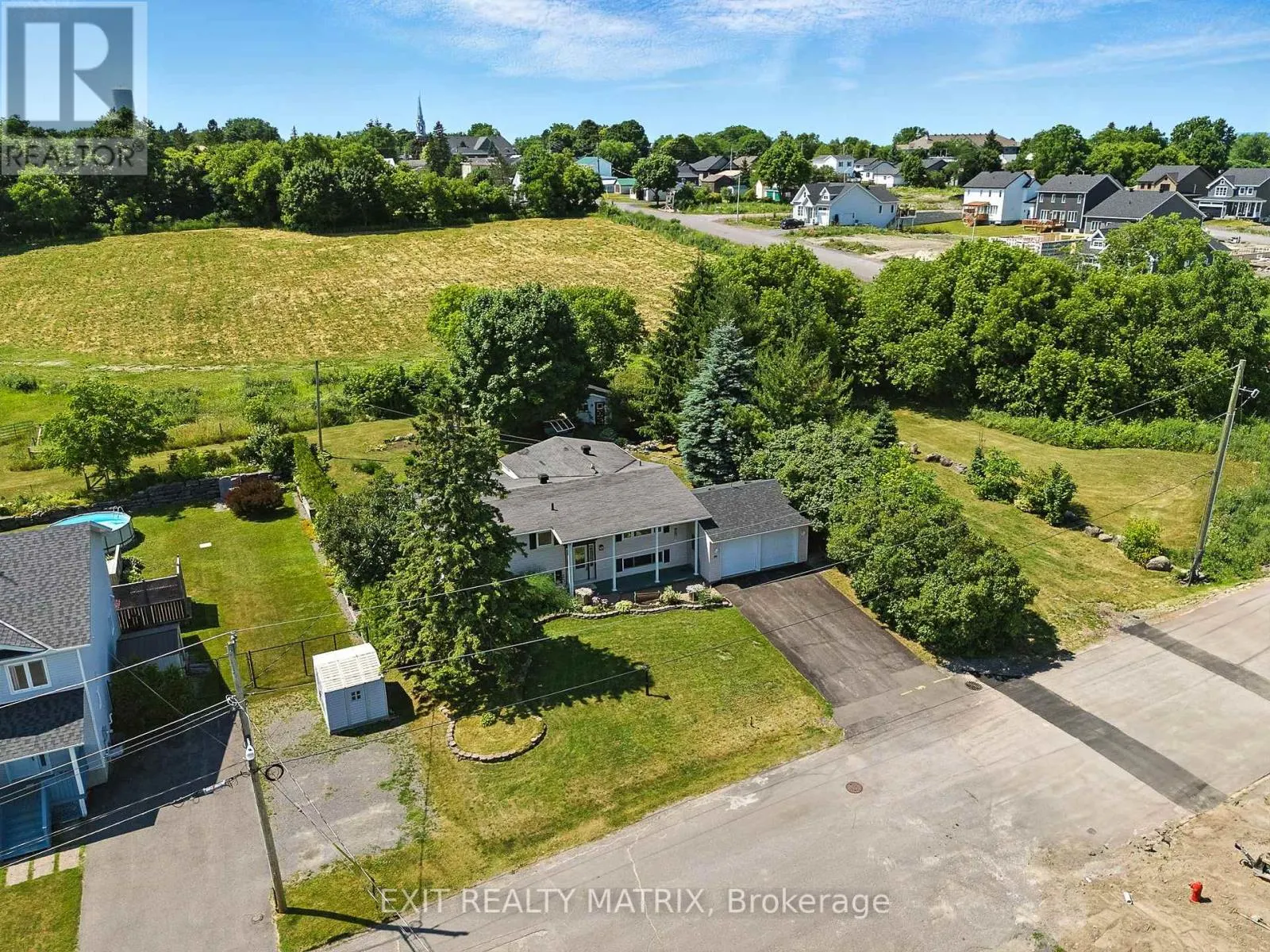 26 FARMERS AVENUE