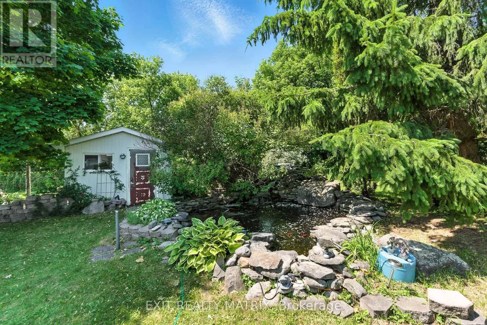 26 FARMERS AVENUE