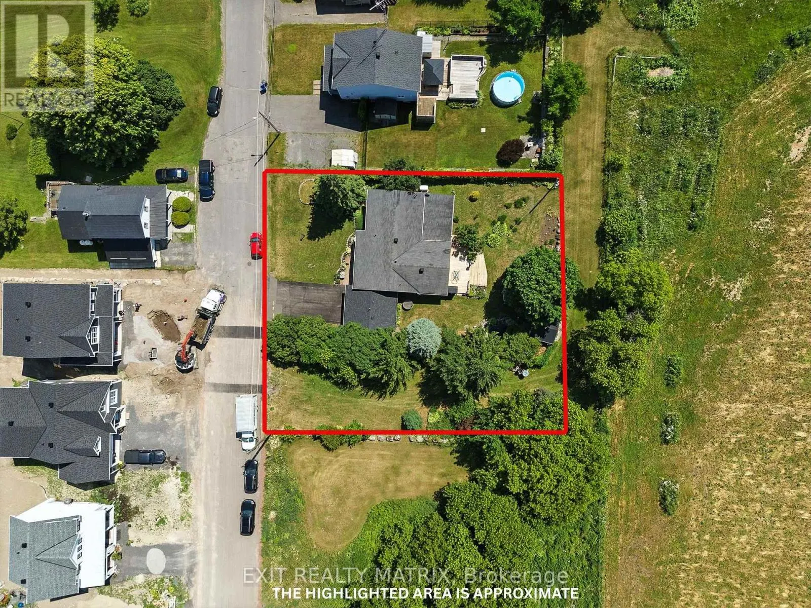 26 FARMERS AVENUE