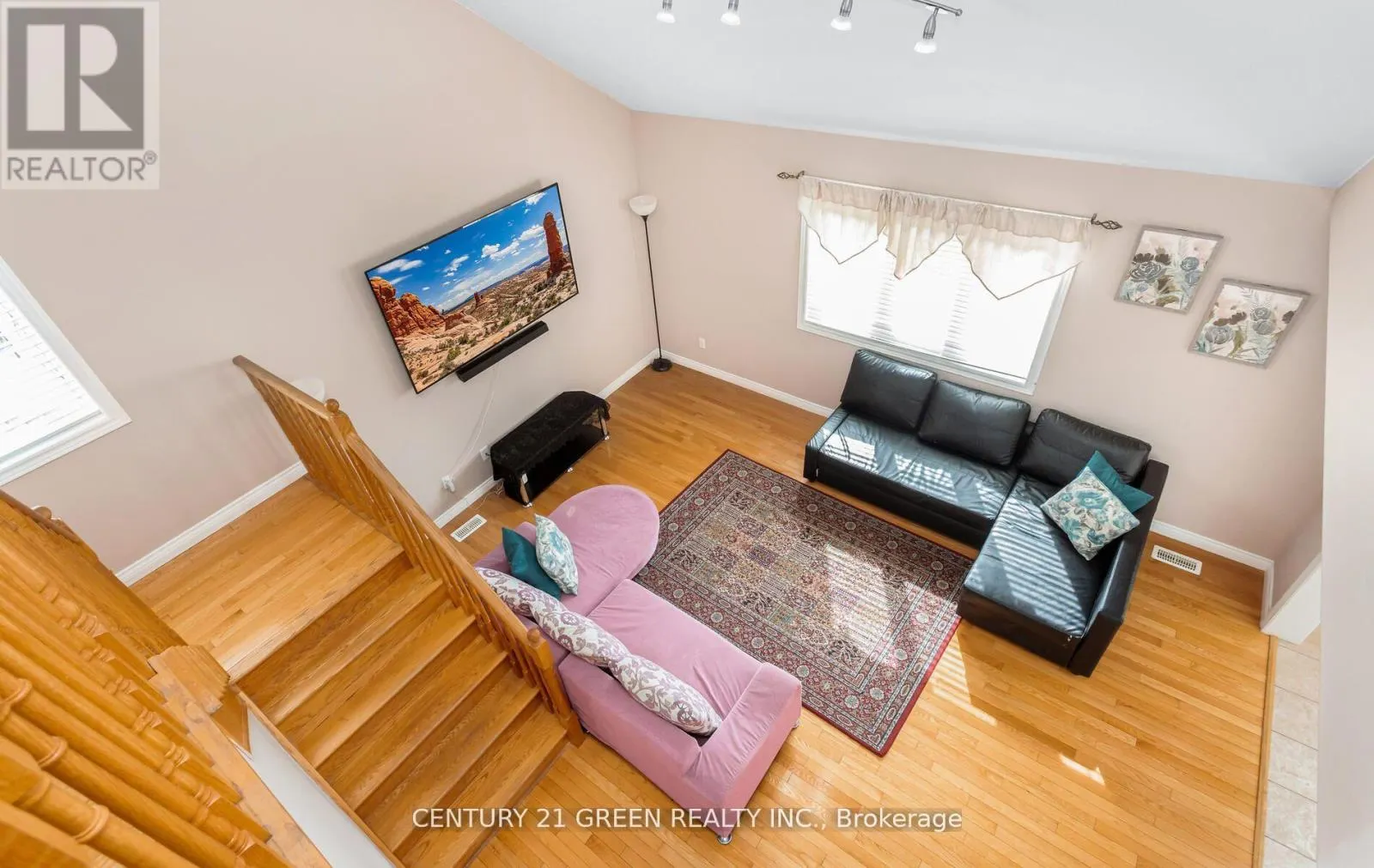 104 LILYWOOD DRIVE