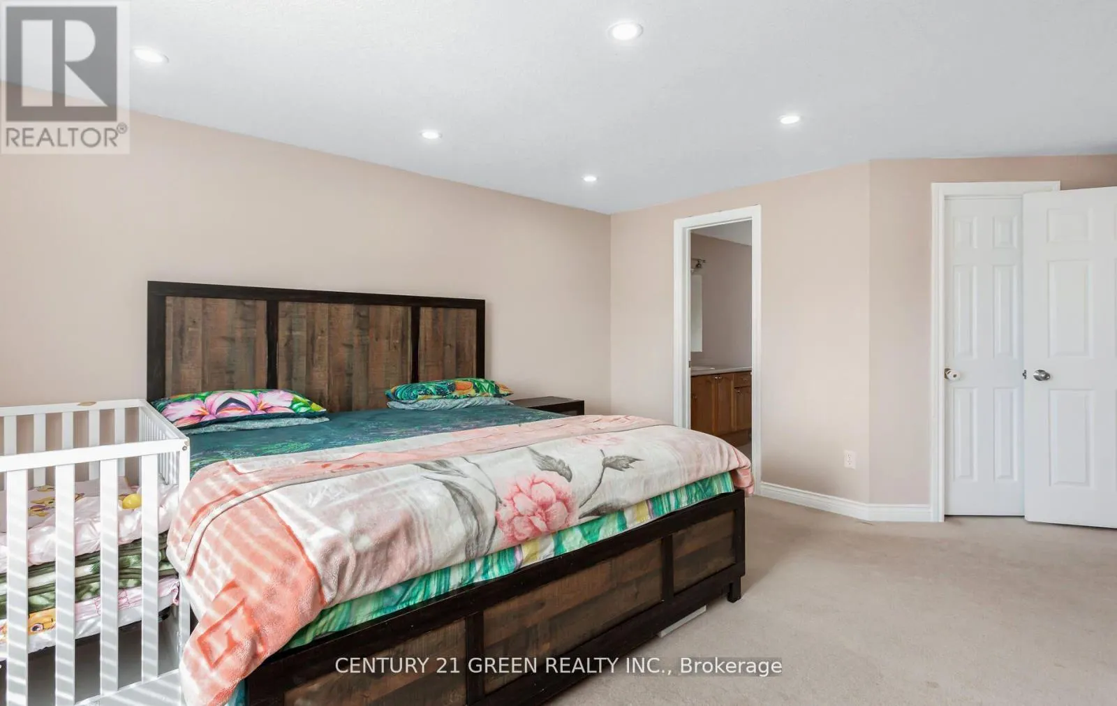 104 LILYWOOD DRIVE