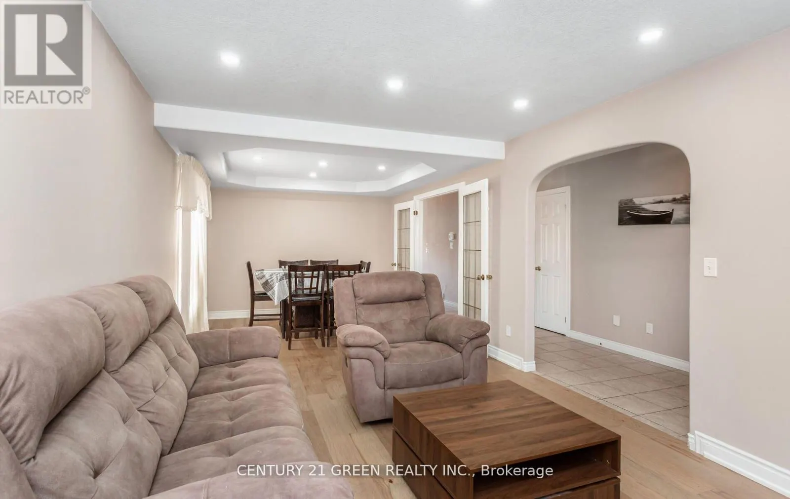 104 LILYWOOD DRIVE