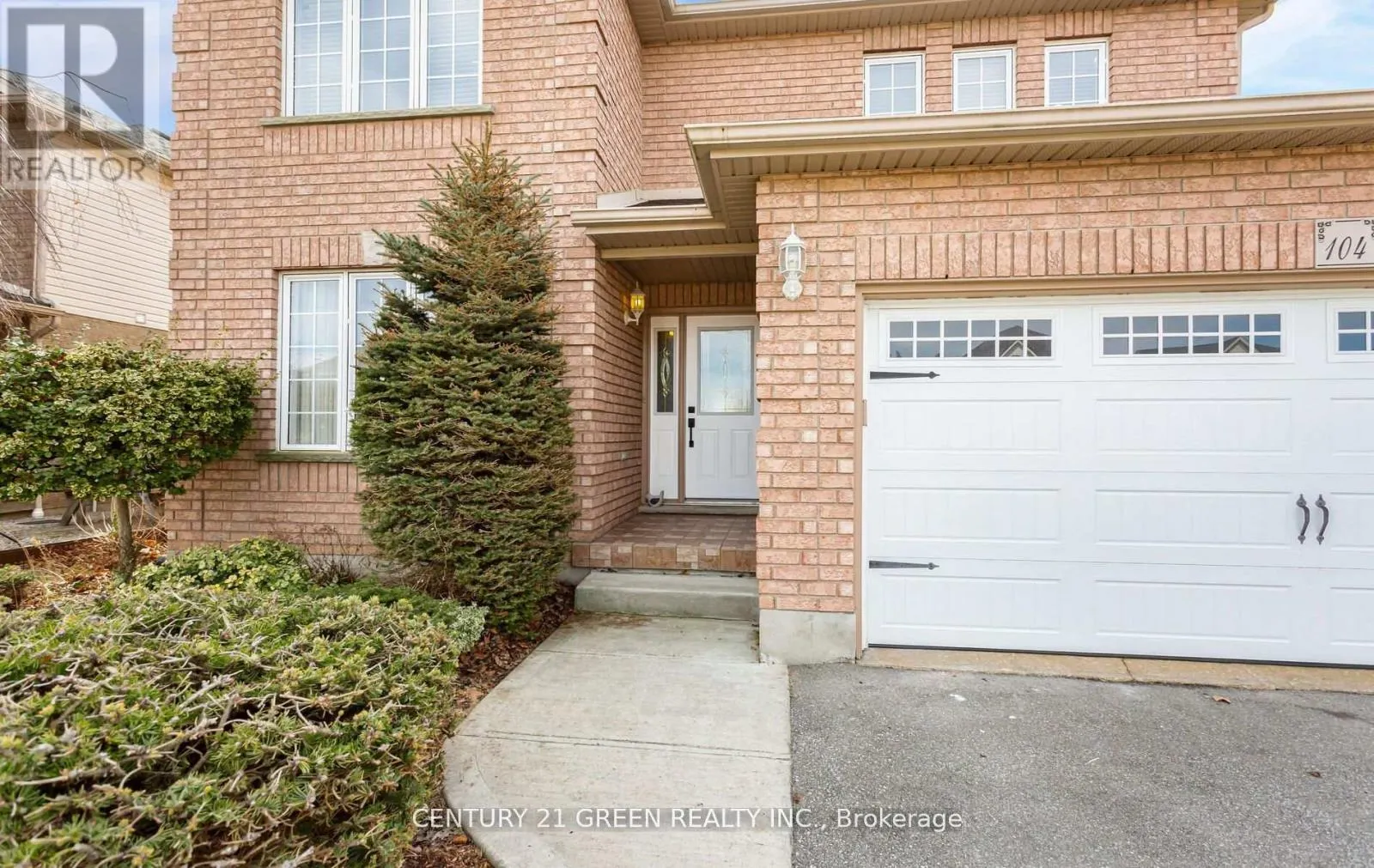 104 LILYWOOD DRIVE