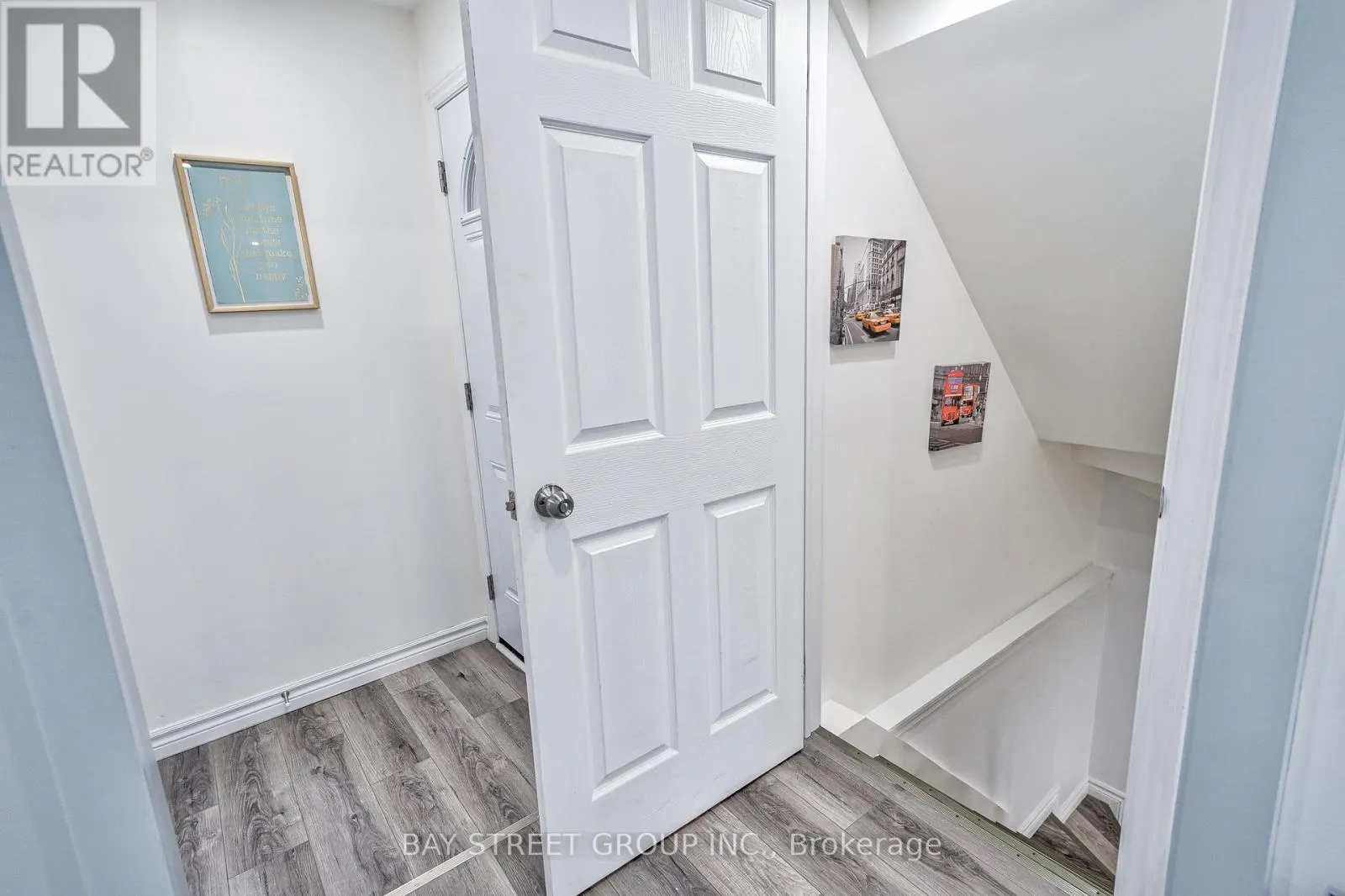 5241 KITCHENER STREET