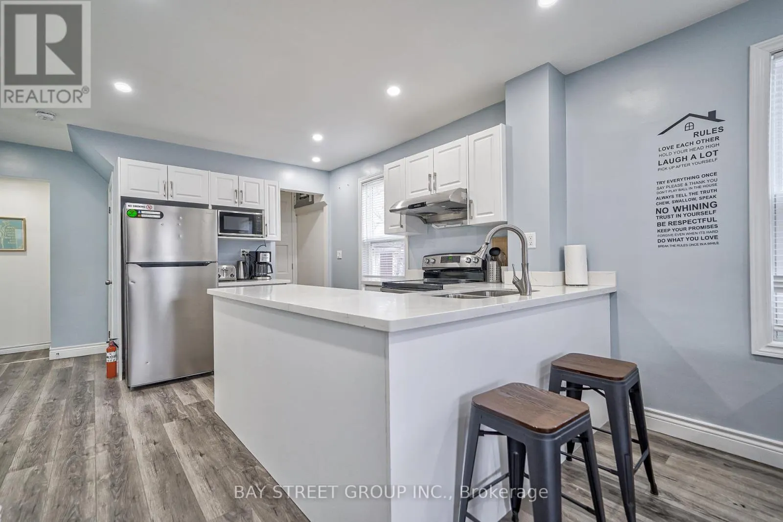 5241 KITCHENER STREET