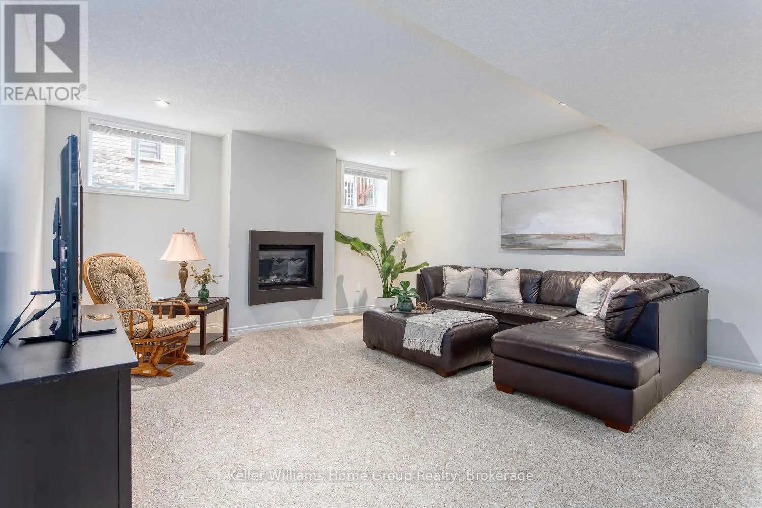 70 WAVERLEY DRIVE