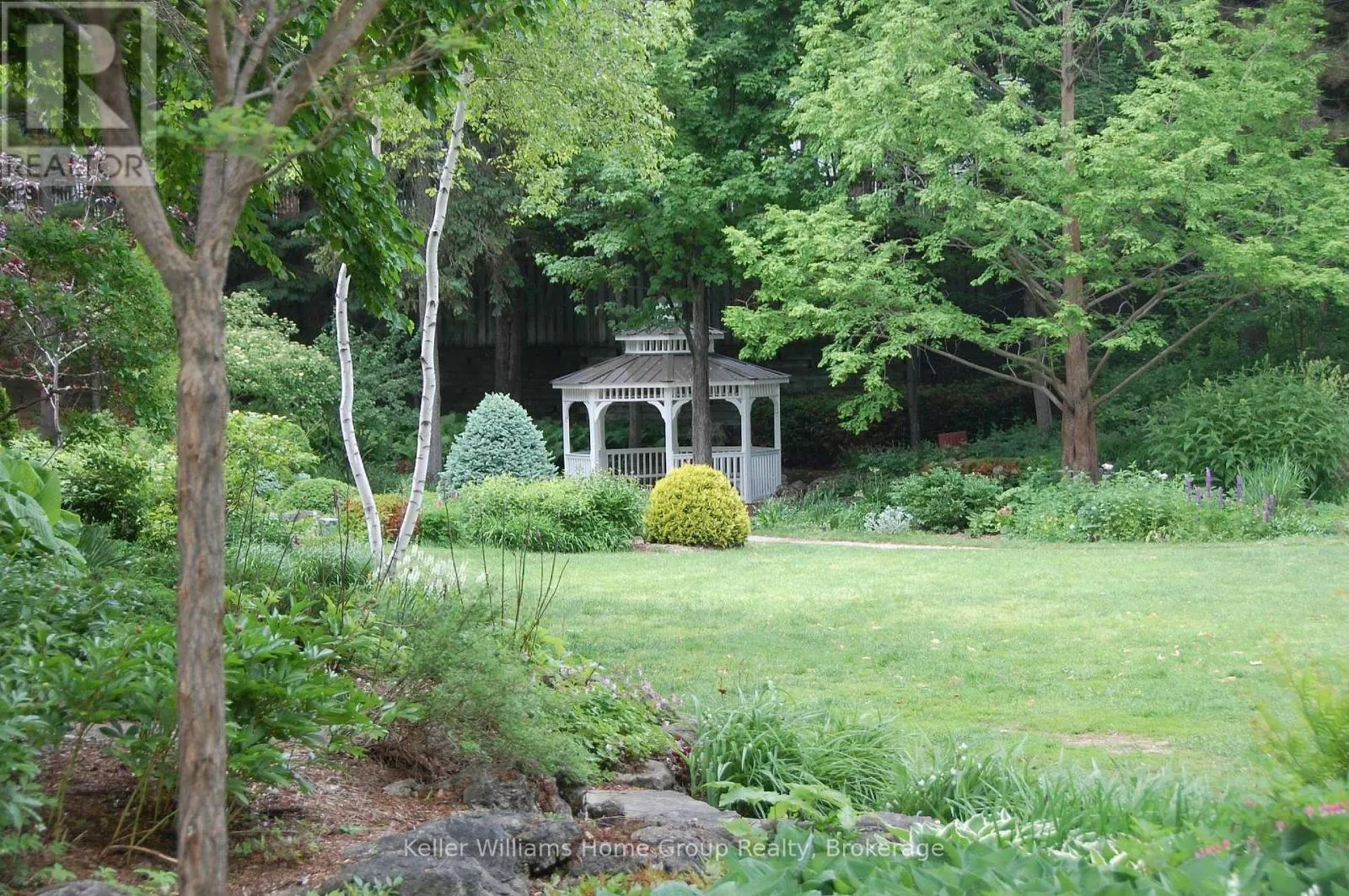 70 WAVERLEY DRIVE