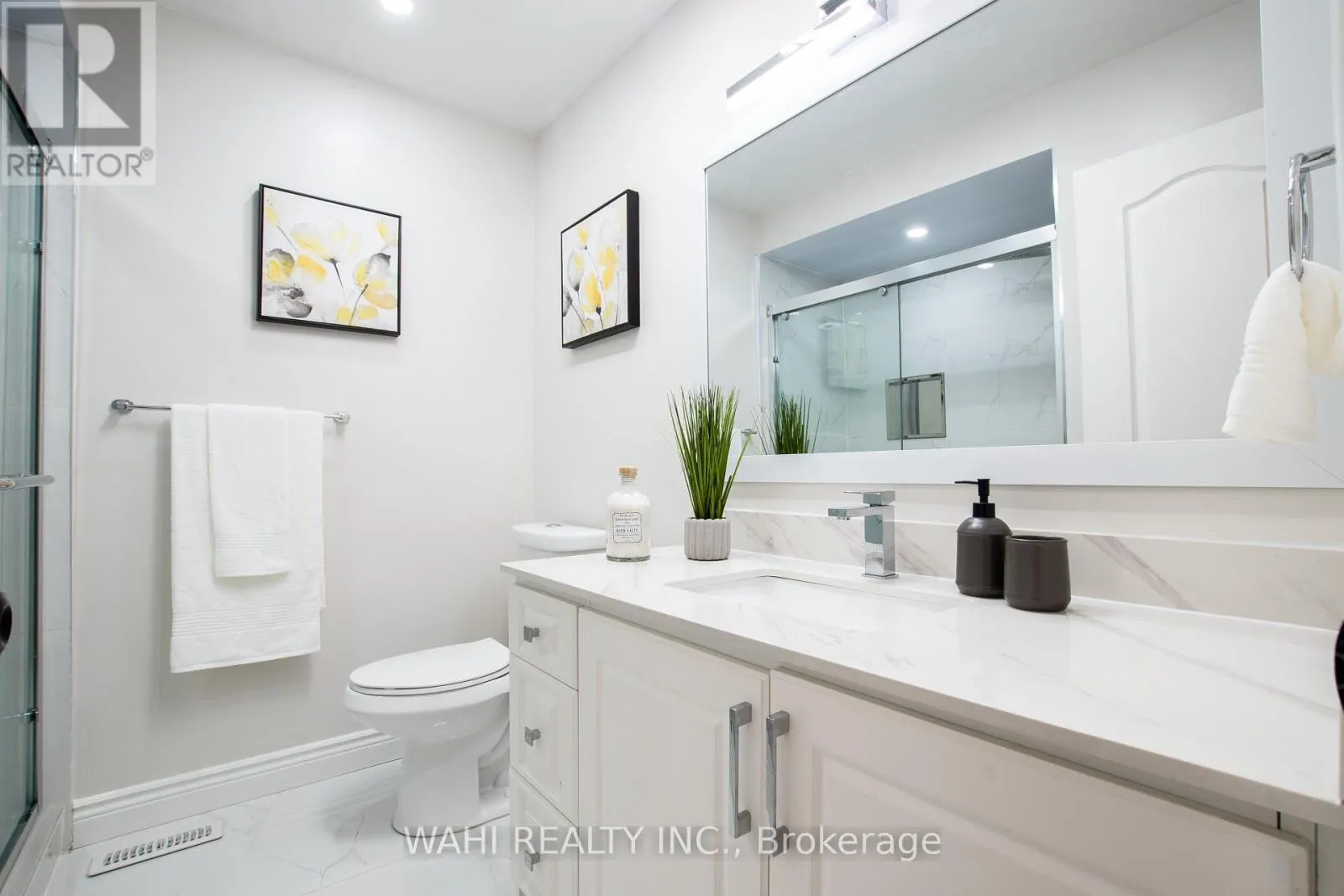45 HARNESWORTH CRESCENT