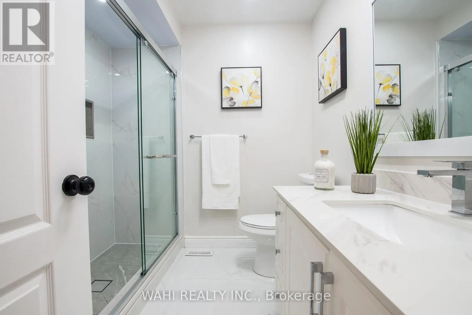 45 HARNESWORTH CRESCENT
