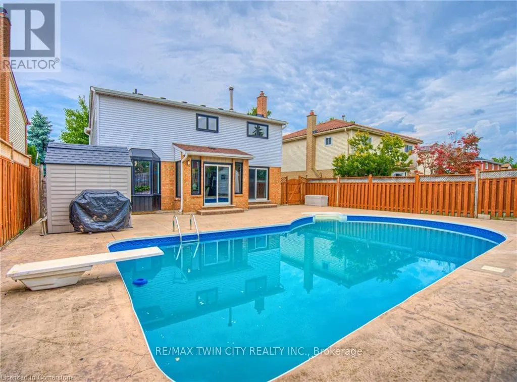 243 HIGHVIEW DRIVE
