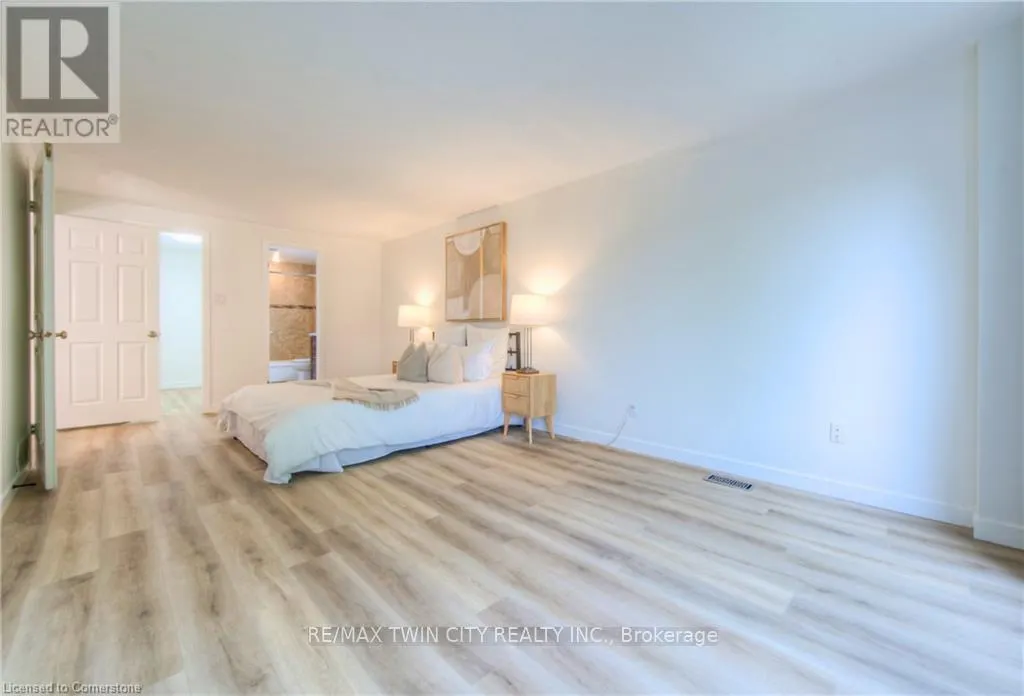 243 HIGHVIEW DRIVE