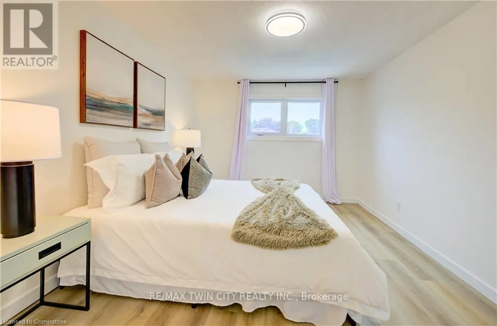 243 HIGHVIEW DRIVE
