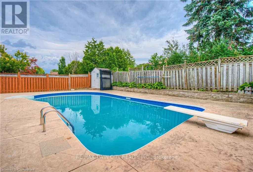 243 HIGHVIEW DRIVE