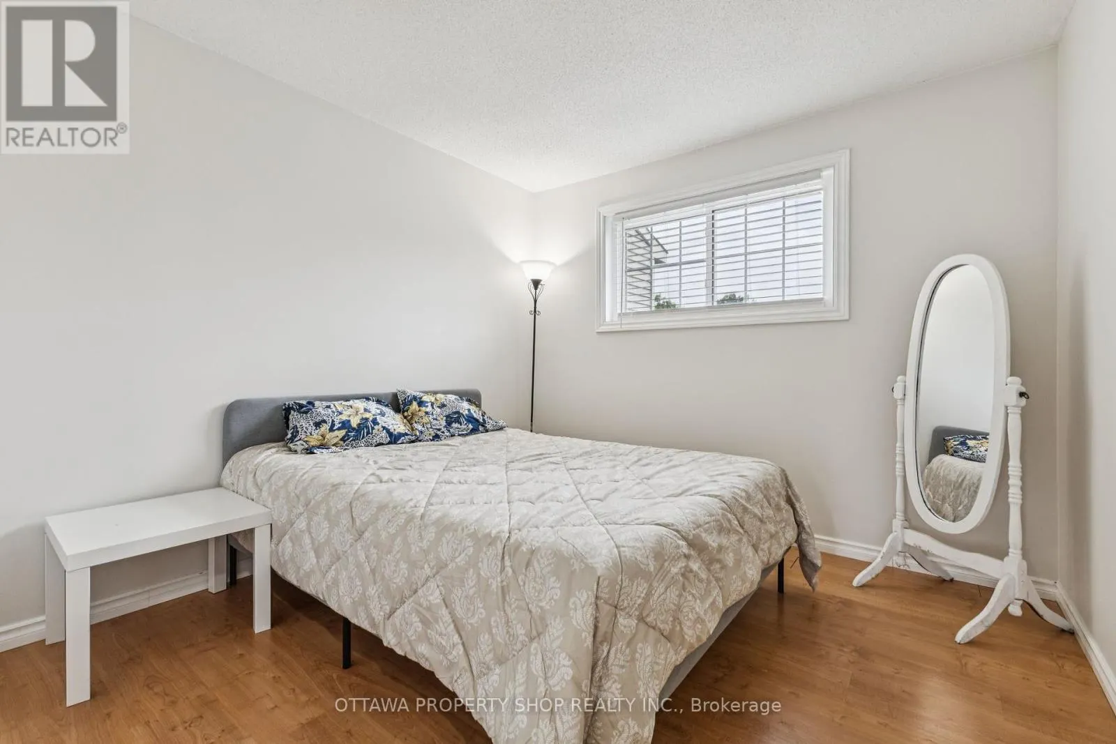 67 GENTLE GATE CRESCENT