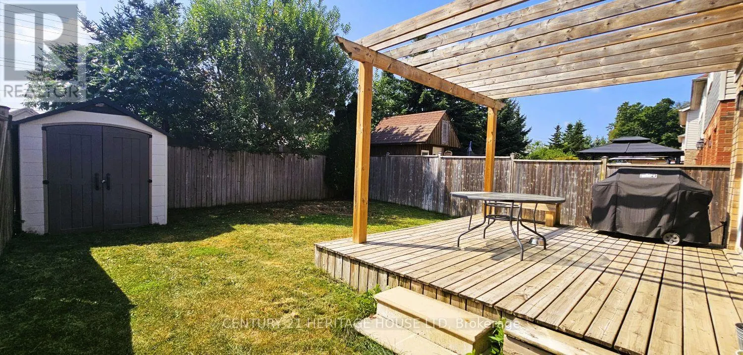 256 SIENNA CRESCENT
