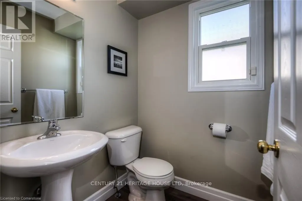 256 SIENNA CRESCENT