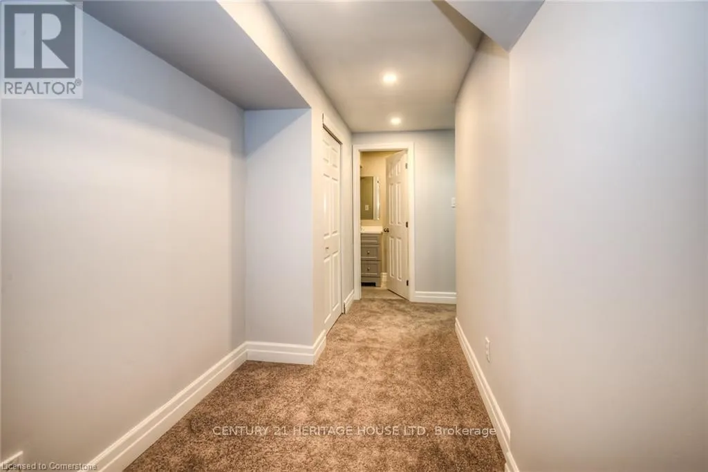256 SIENNA CRESCENT