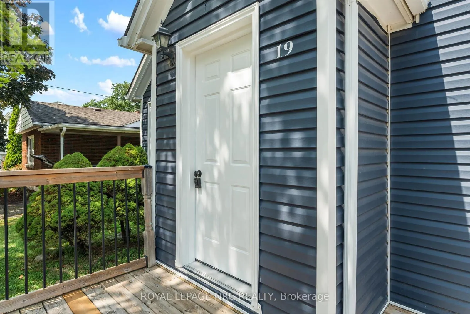 19 SEYMOUR AVENUE