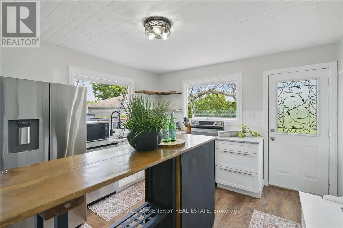 33 LILA COURT