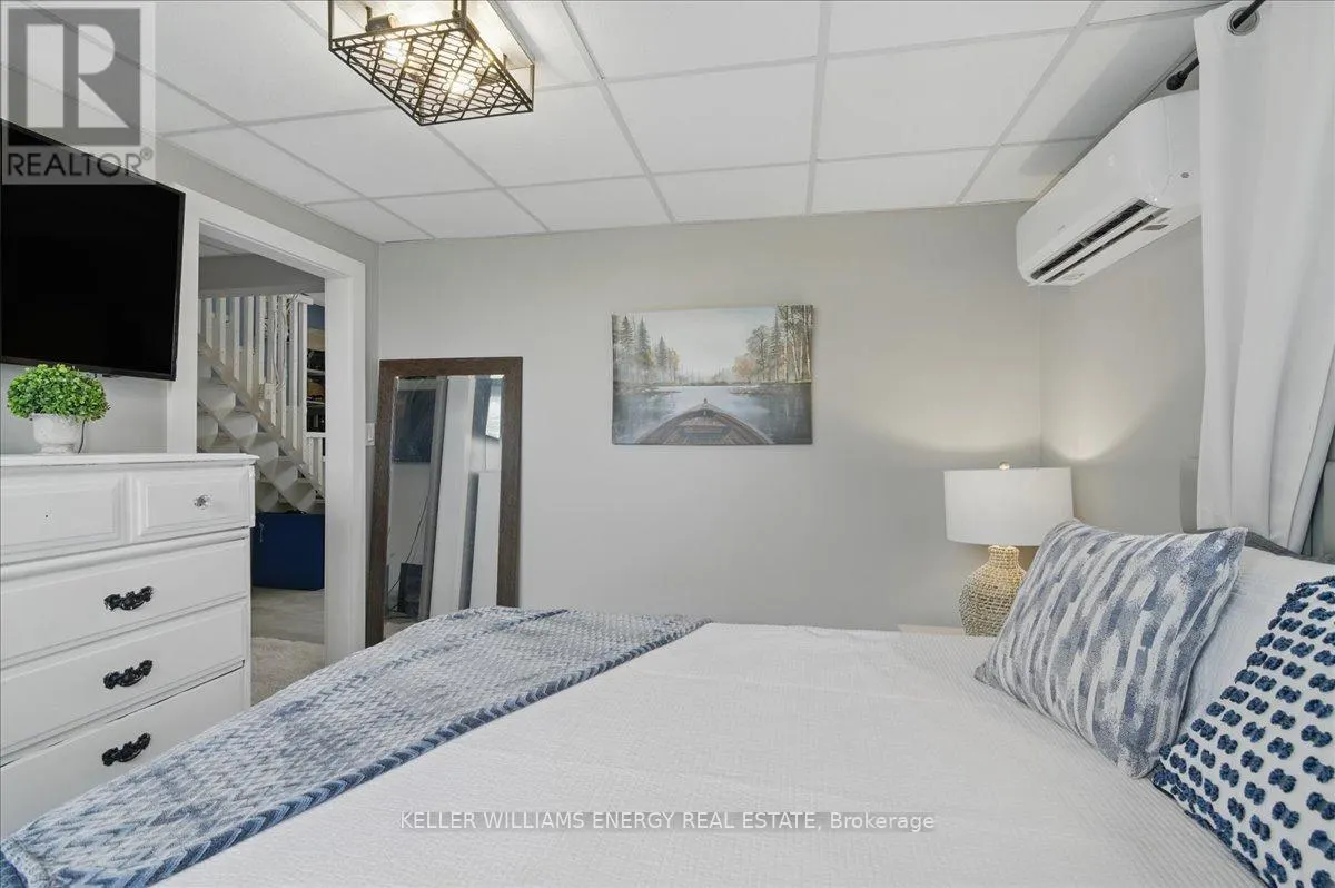 33 LILA COURT