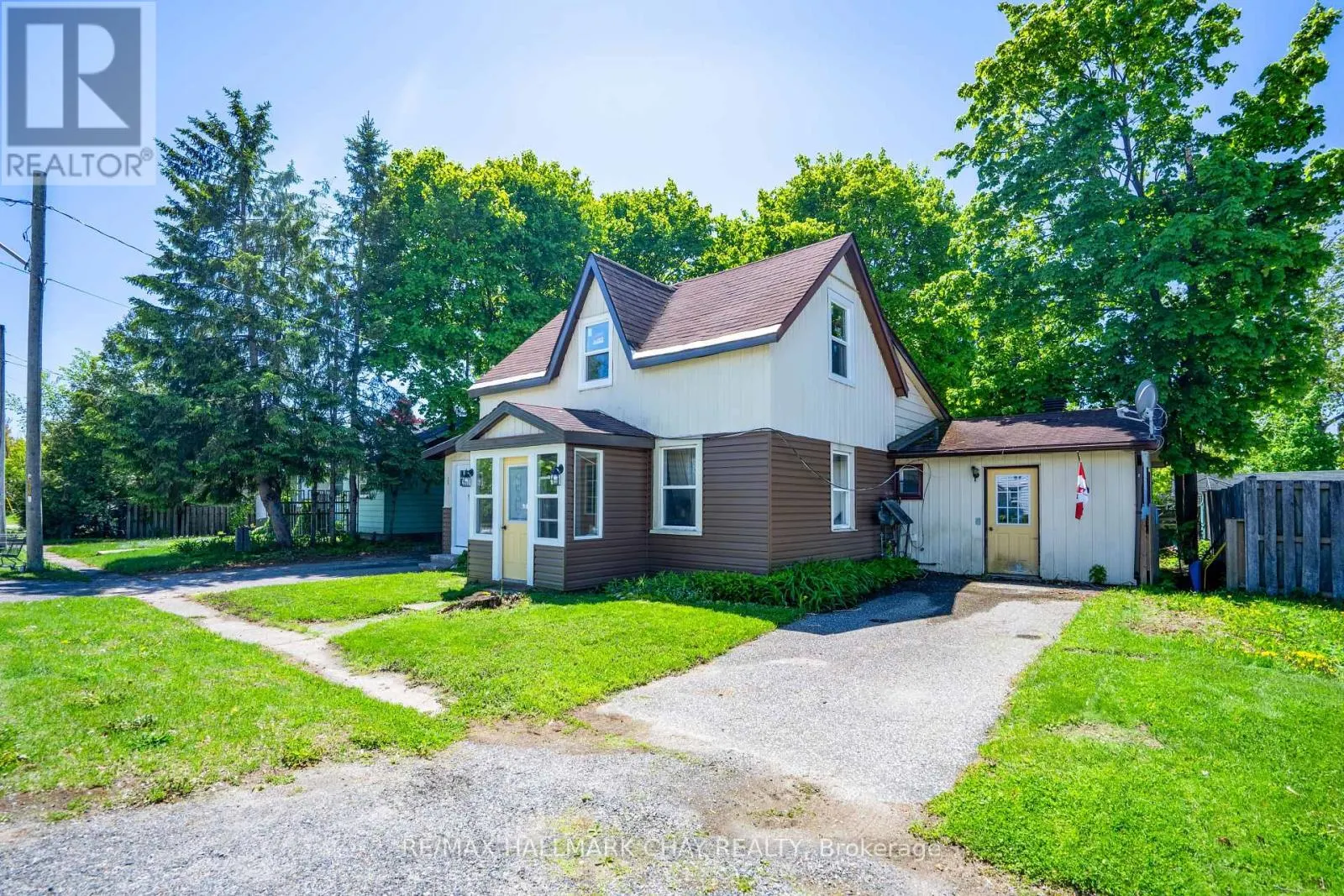 635 FIRST STREET S