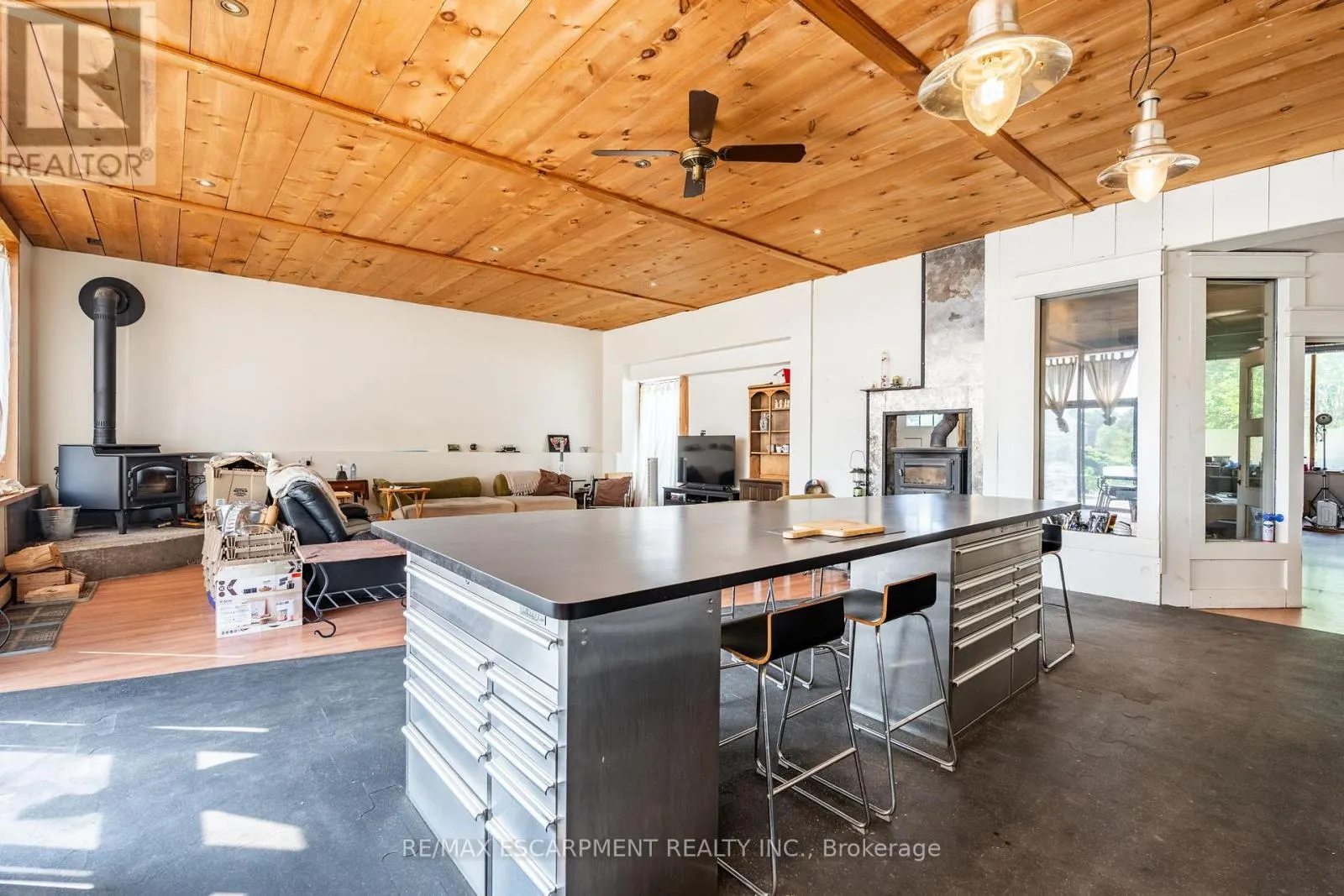 1090 BROCK ROAD