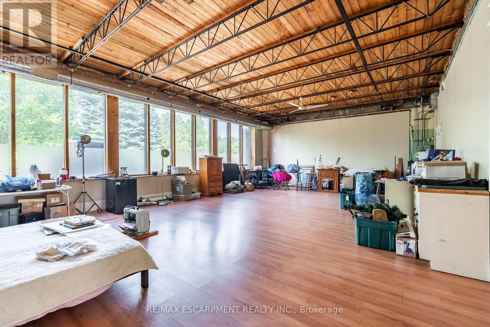 1090 BROCK ROAD