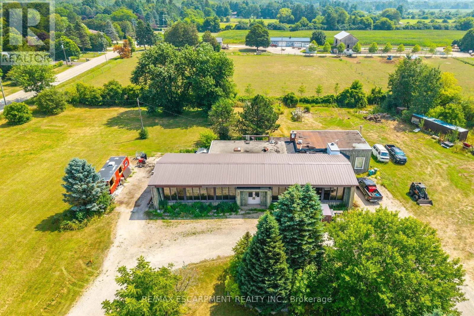 1090 BROCK ROAD