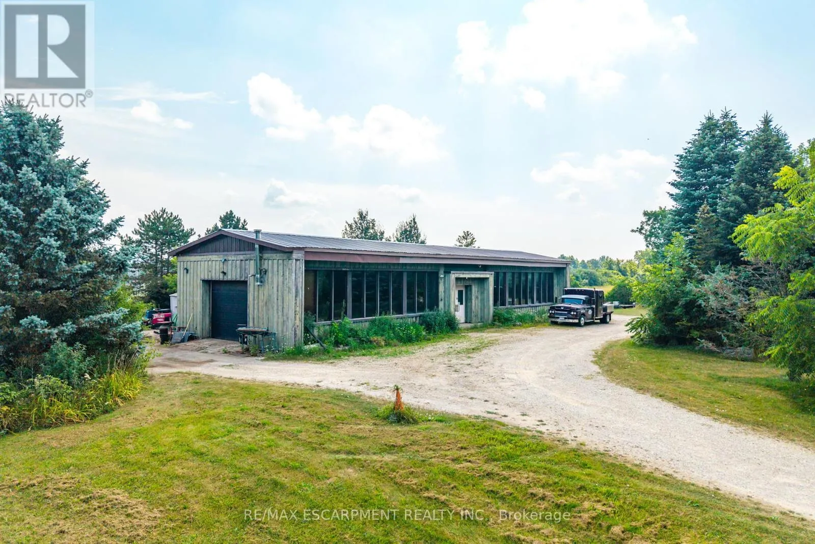 1090 BROCK ROAD