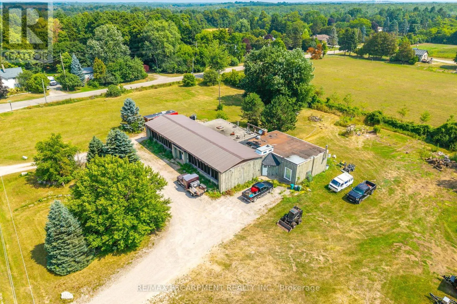 1090 BROCK ROAD