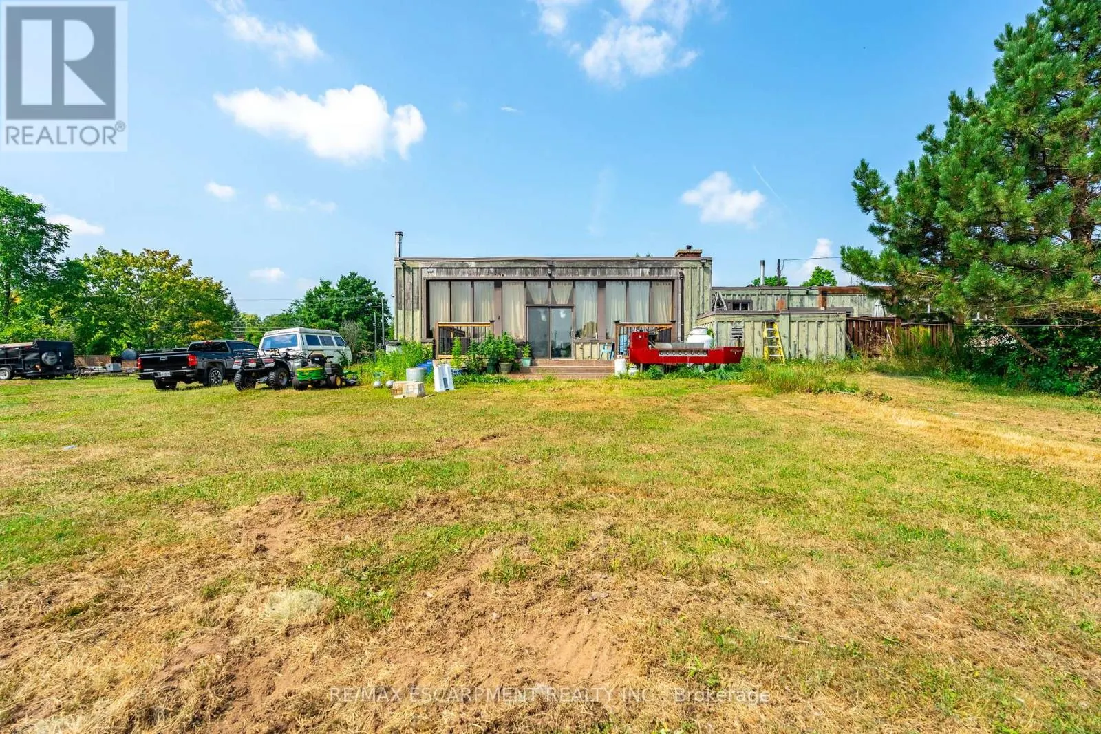 1090 BROCK ROAD