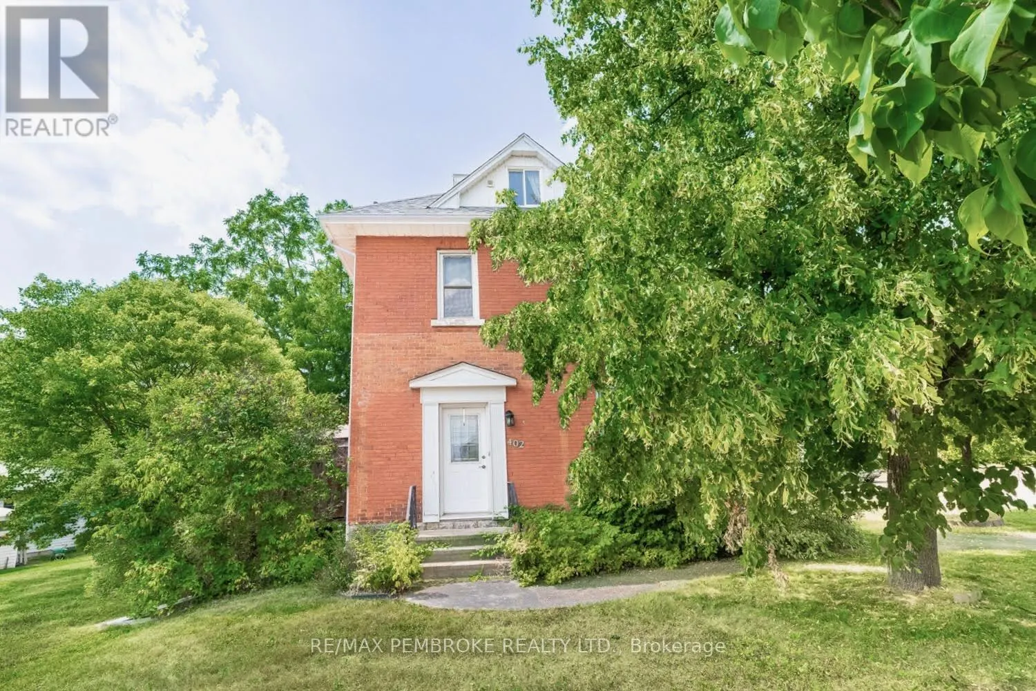 402 CHRISTIE STREET