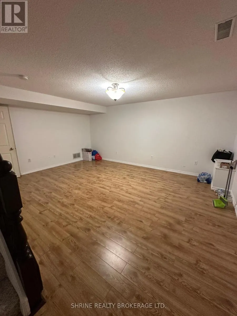 19 - 70 CHAPMAN COURT, #19