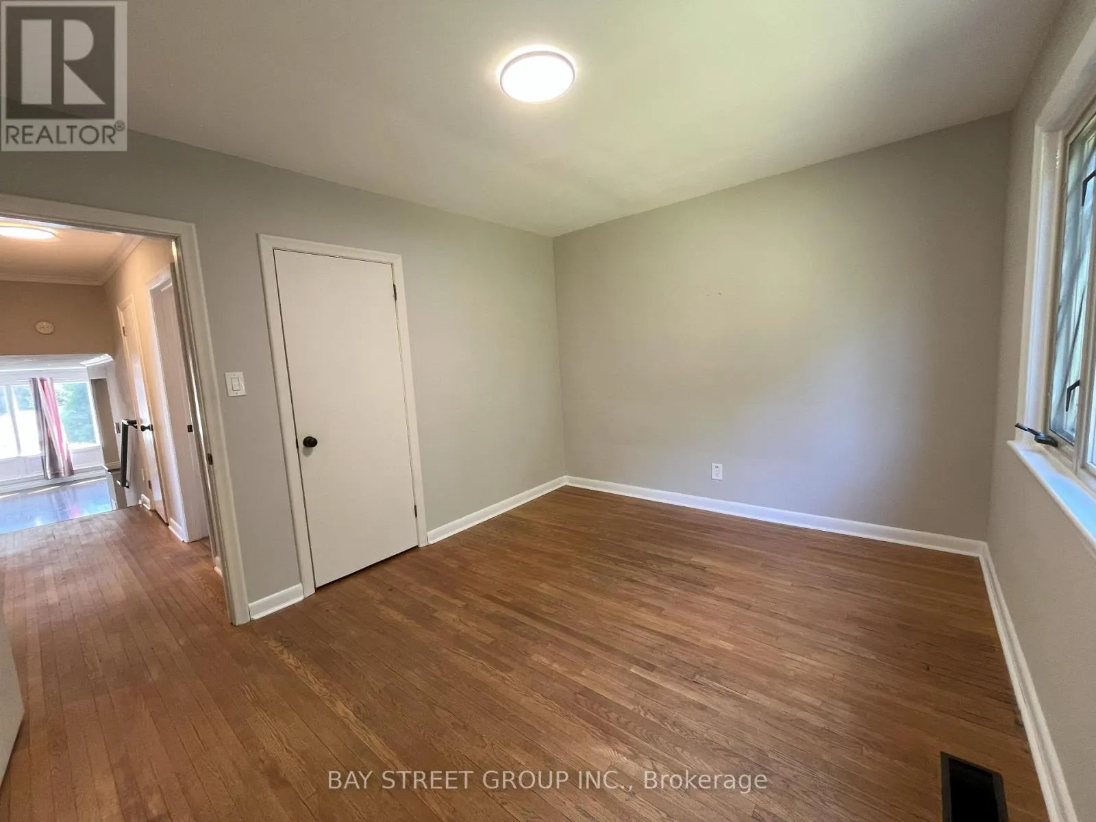 UPPER UNIT - 80 HOSTEIN DRIVE