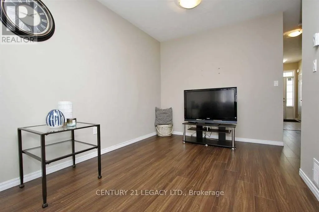 88 - 21 DIANA AVENUE