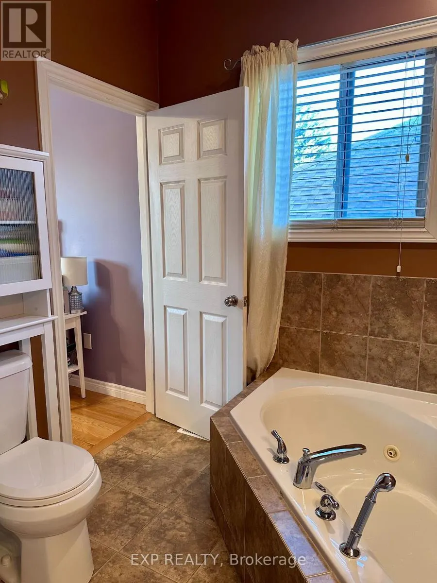 1 FALCONRIDGE COURT