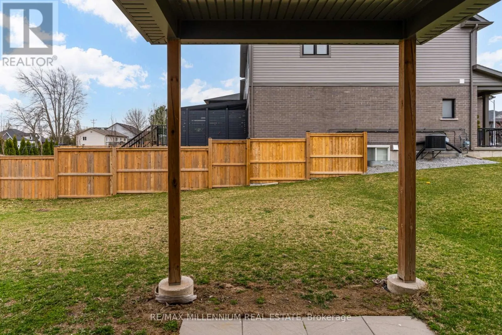 3597 CAROLINIA COURT