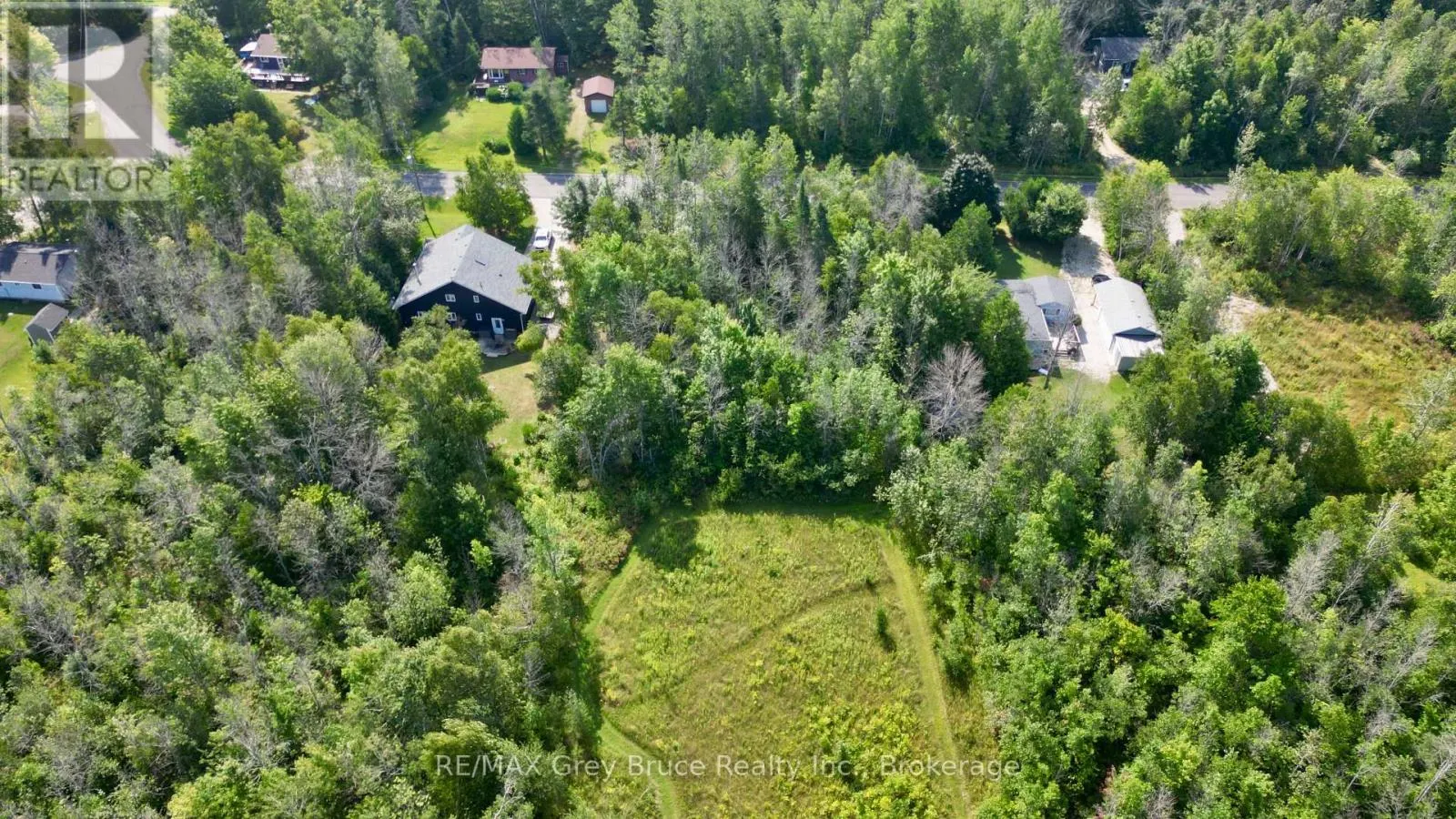 127 MAPLE DRIVE