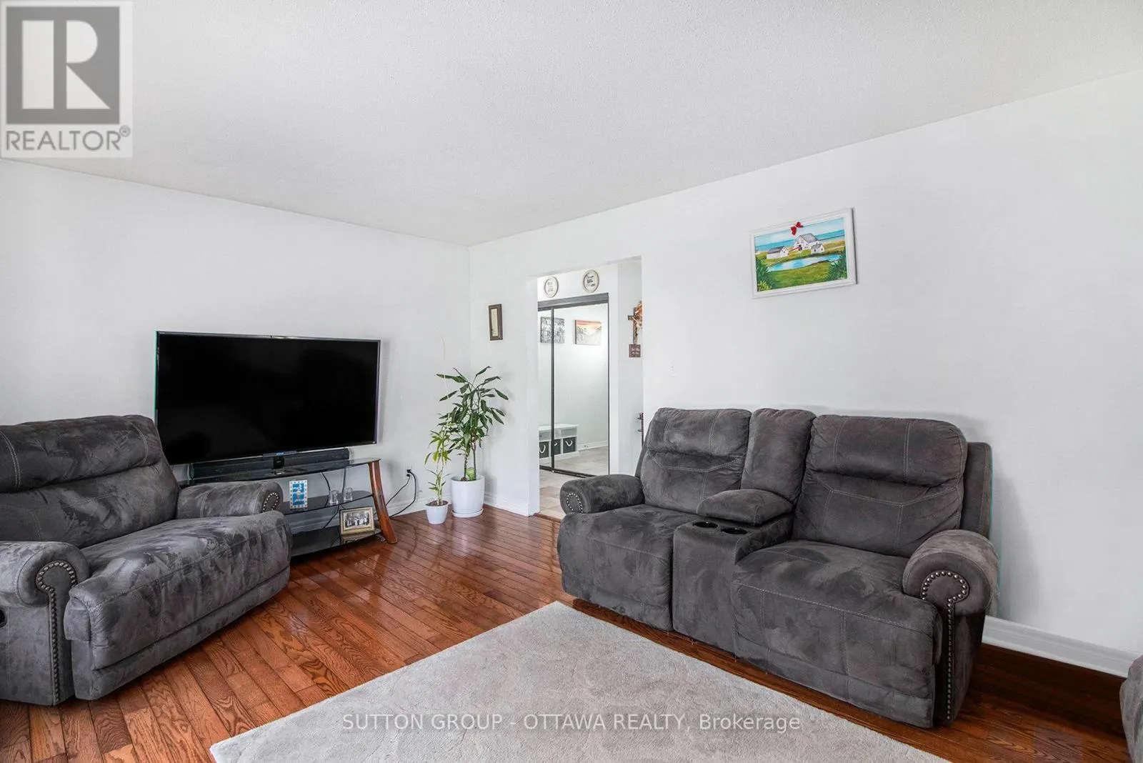 848 BORLAND DRIVE