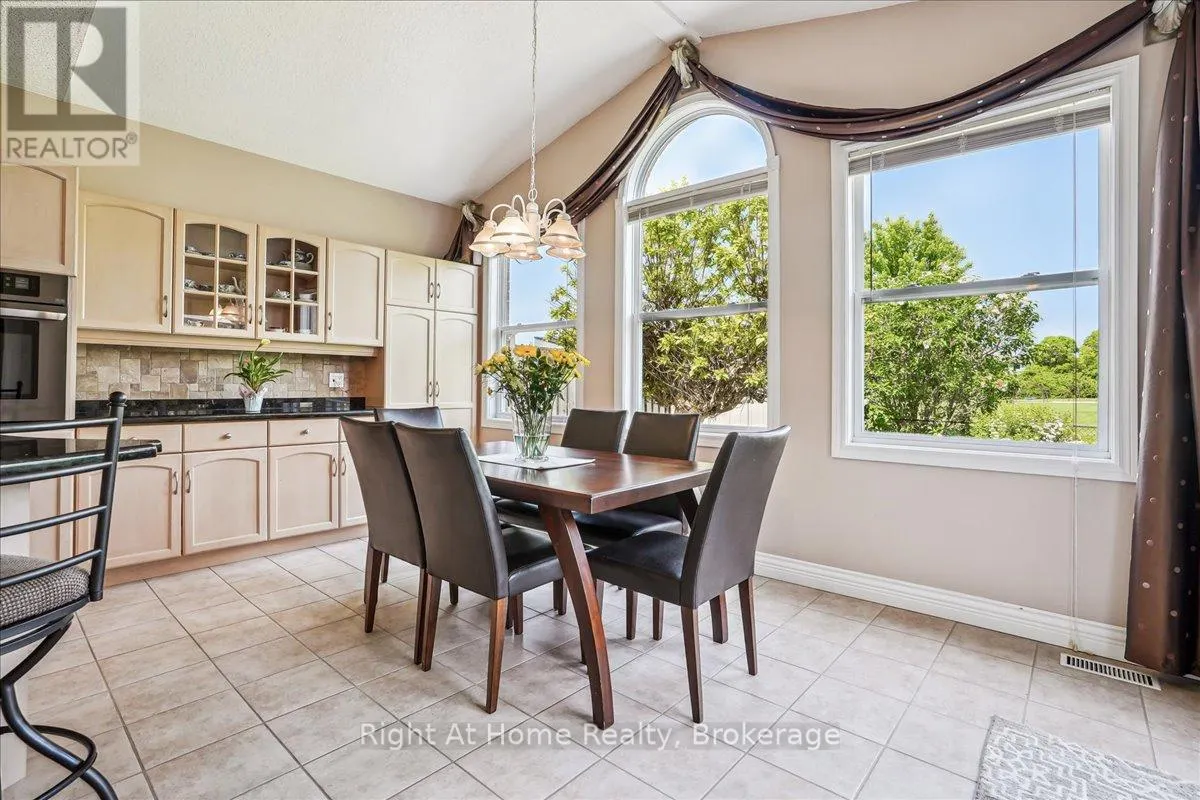 122 HAWKSWOOD DRIVE
